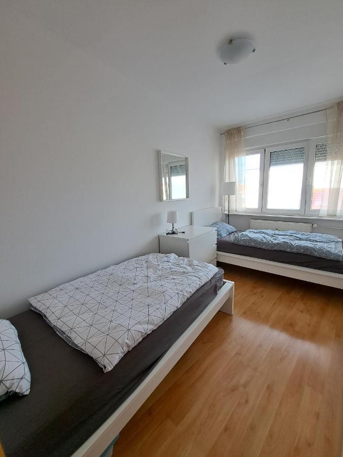 Charming Celje City Center Apartment Exteriör bild