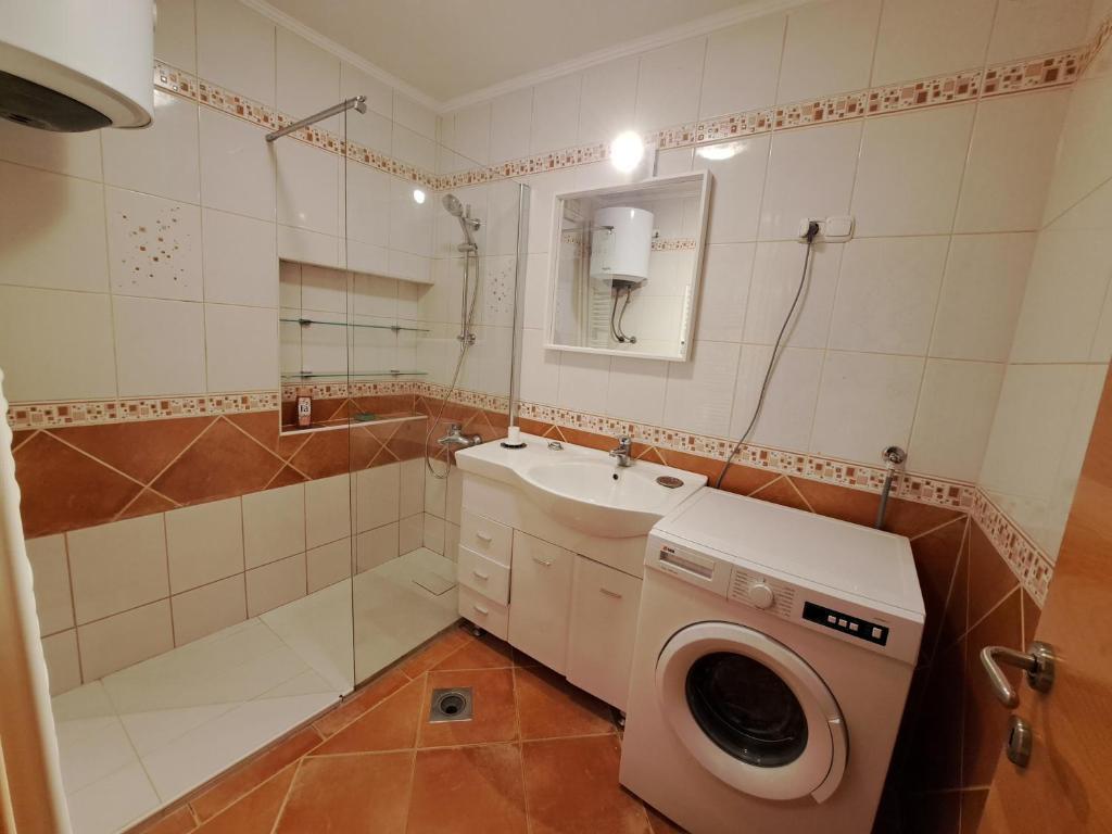 Charming Celje City Center Apartment Exteriör bild